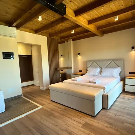 Hotel Ami Tragjas