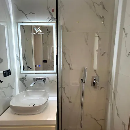 Ami Hotel Tragjas
